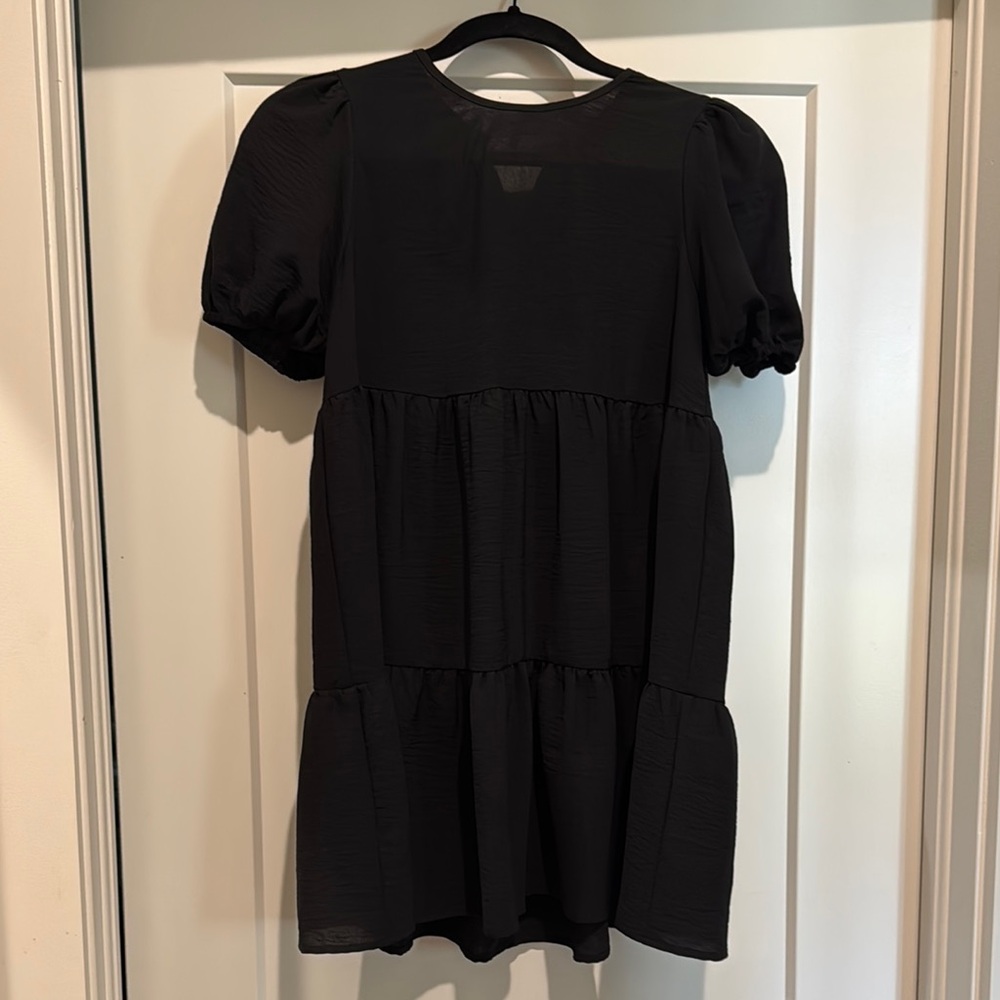 Girls Copper Key Black Tiered Puff Sleeve Dress